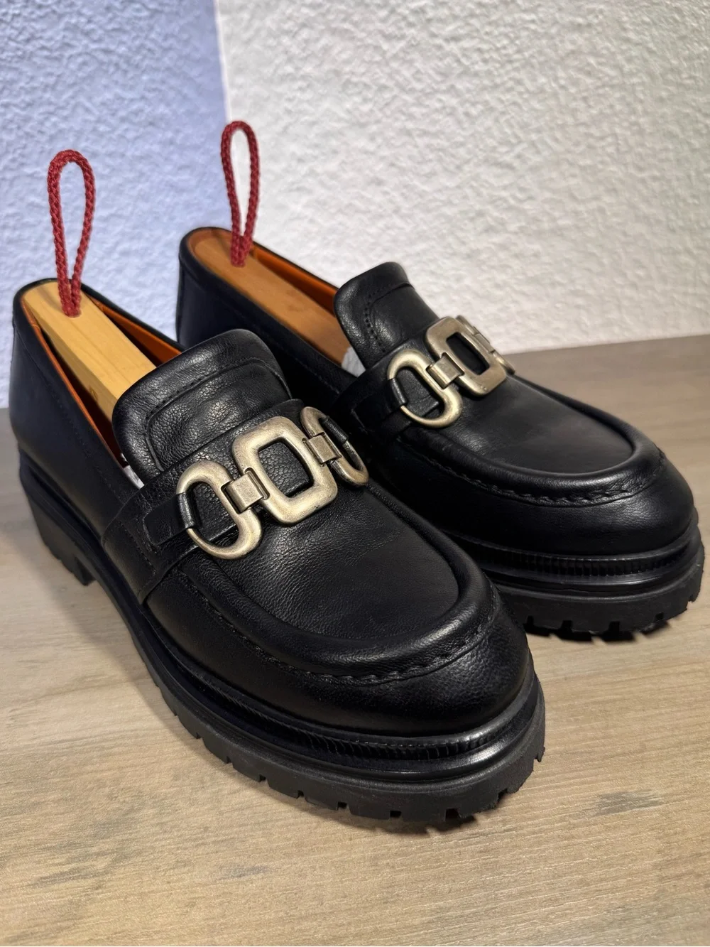 Mjus Italian Leather Chain Lug Sole Loafers Black EU 38 Chunky Platform - Picture 1 of 8